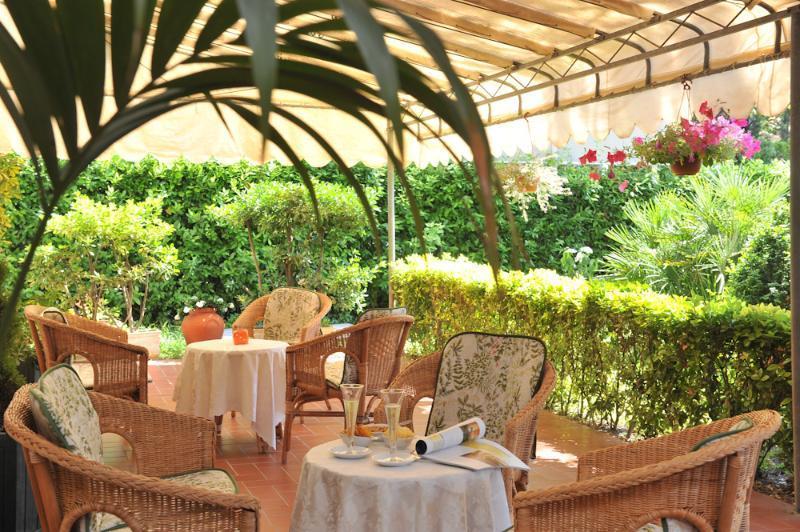 Hotel La Pineta Al Mare Forte dei Marmi Zewnętrze zdjęcie