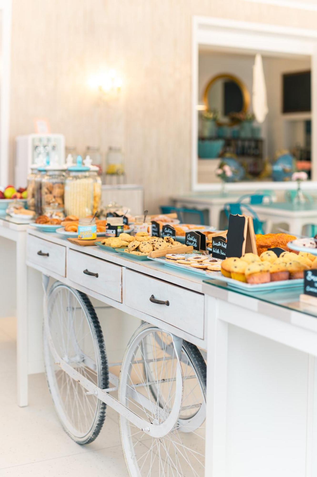 Hotel La Pineta Al Mare Forte dei Marmi Zewnętrze zdjęcie