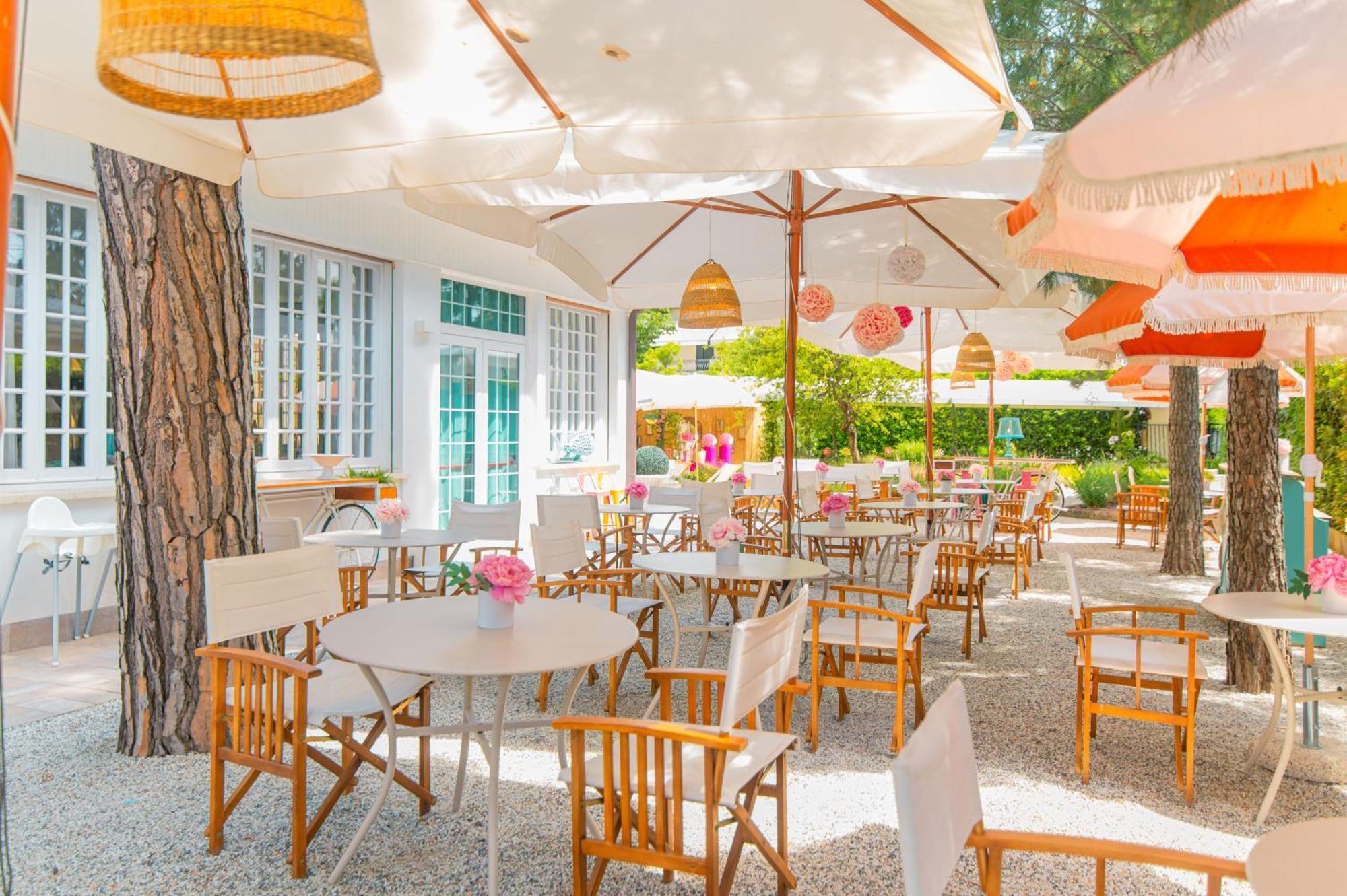 Hotel La Pineta Al Mare Forte dei Marmi Zewnętrze zdjęcie